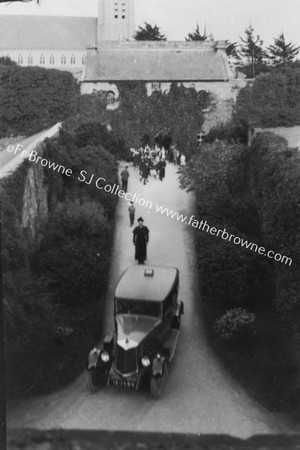 APOSTOLIC NUNCIS AT NENAGH ENTERING CONVENT